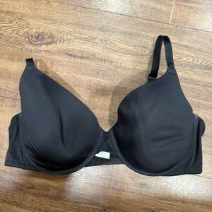 Victoria Secret Black Underwire Bra